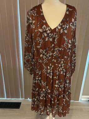 Taylor Rust Floral V-Neck Tiered Midi Dress
